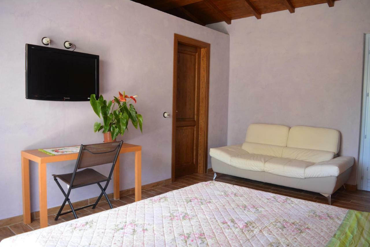 Bed and Breakfast Rifugio Nel Bosco Rieti Habitación foto